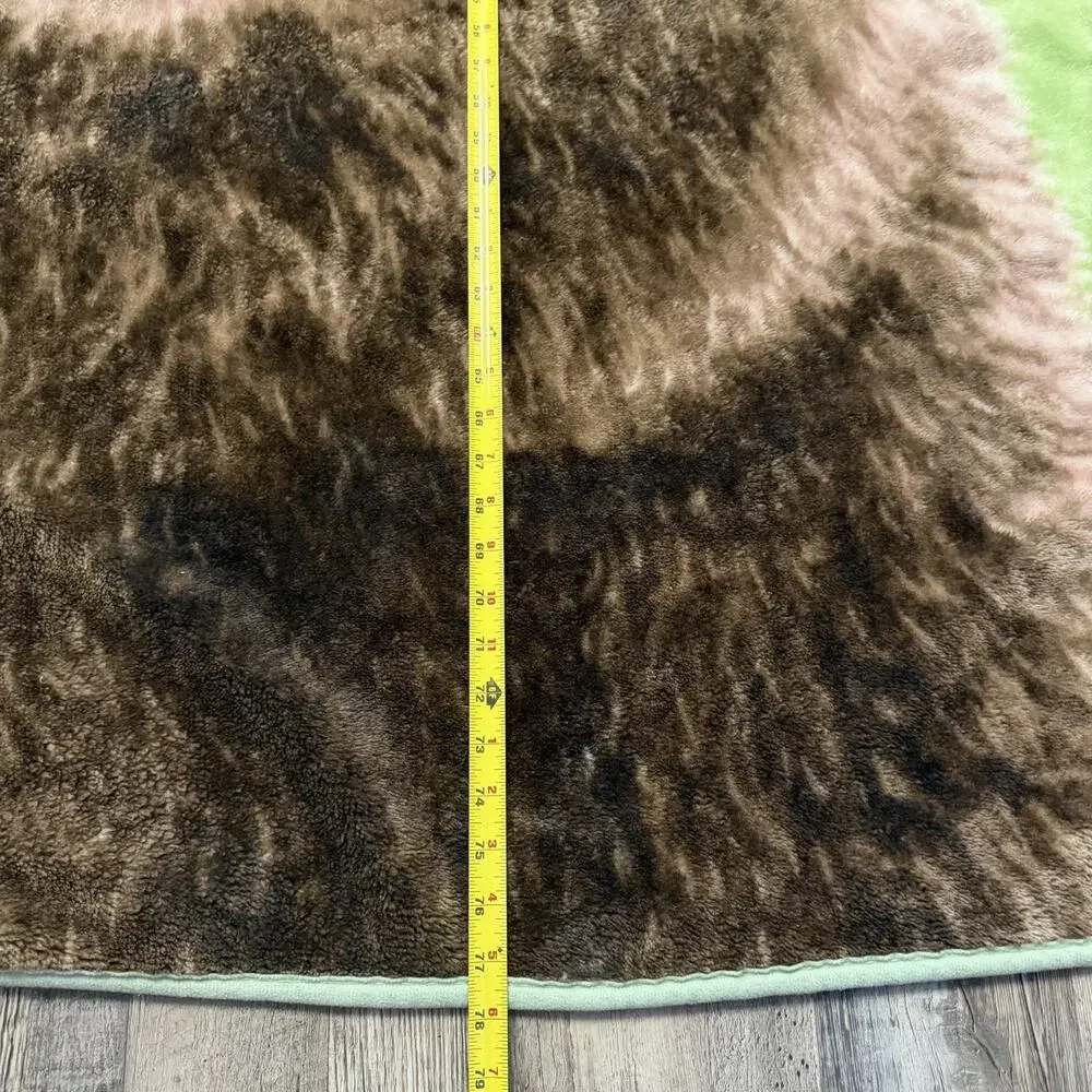 Shavel Bear Design Scent of Spring Northwest Polyester Plush Throw Blanket 78x61